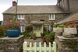 Highly insulated rustic Eco-homes utilising sustainable, locally sourced materials giving warm and comfortable, low maintenance homes with low running costs and low carbon footprints. Properties can be finished with stone external walls or a mix of stone, wood and paint-rendered walls.